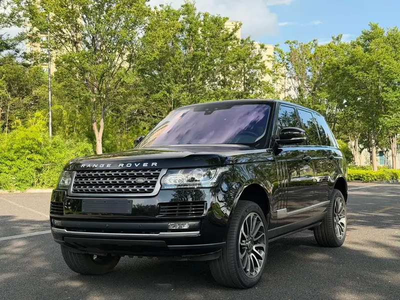 Land Rover Range Rover 3.0L Parallel Import, 2017 — фото 1
