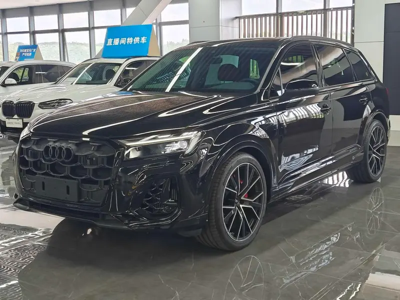 Audi Q7 55 TFSI quattro S line Black Version, 2025 — фото 1