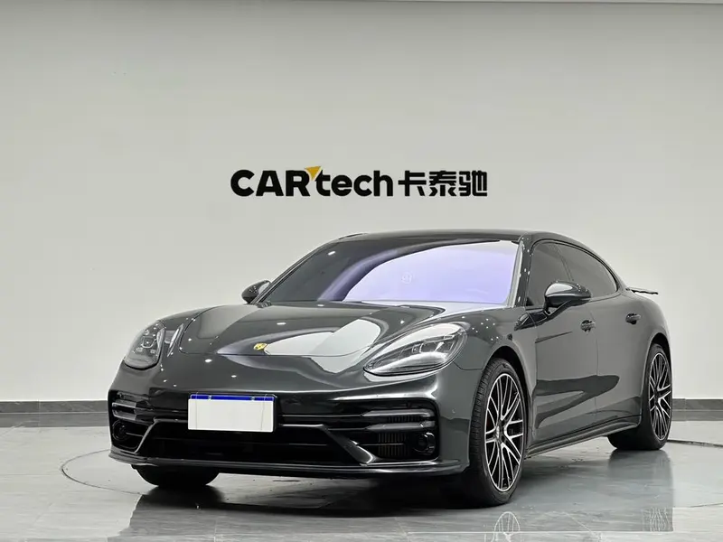 Porsche Panamera, 2021