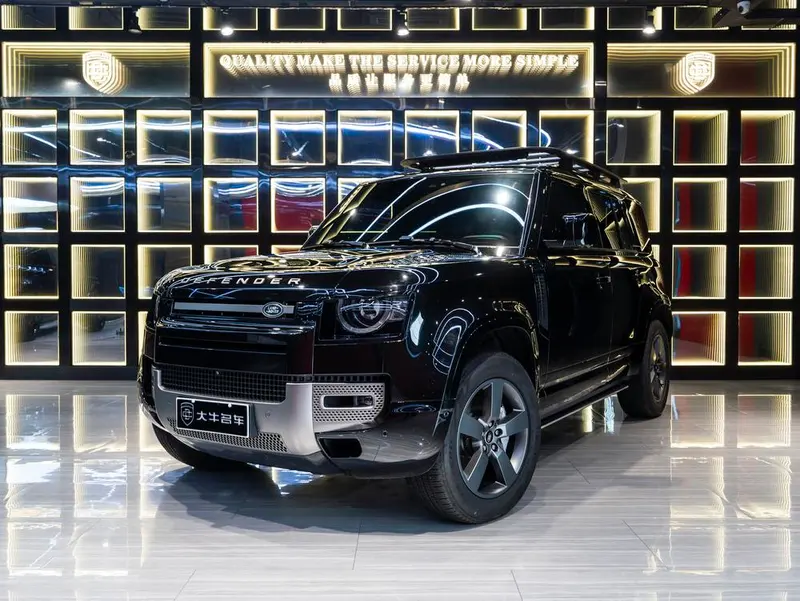 Land Rover Defender 110 3.0T P400 HSE X-DYNAMIC, 2025 — фото 1