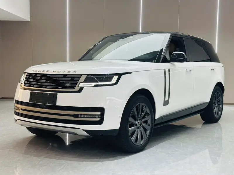 Land Rover Range Rover 3.0 L6 400PS Extended Edition 7 Seater, 2024 — фото 1