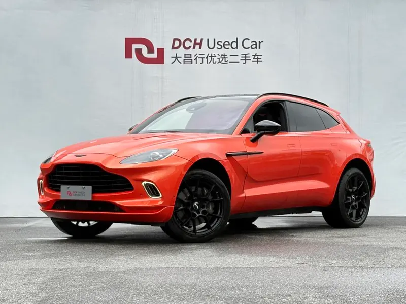 Aston Martin DBX 4.0T V8, 2020 — фото 1