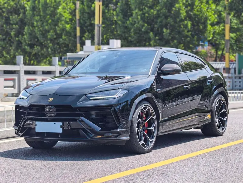 Lamborghini Urus, 2022