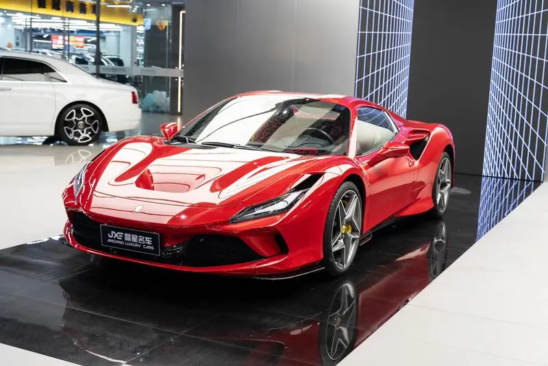 Ferrari F8, 2020