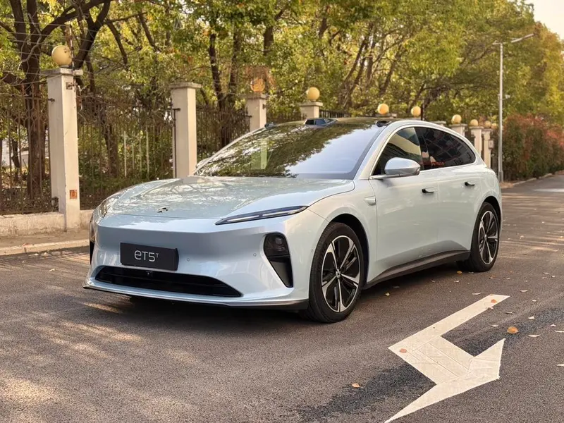 NIO ET5T 75kWh, 2024 — фото 1