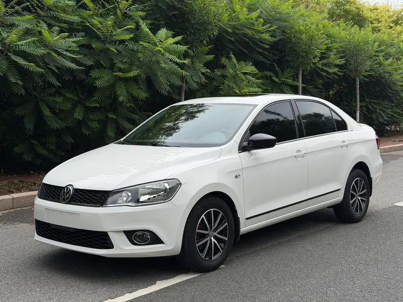 Volkswagen Jetta, 2015