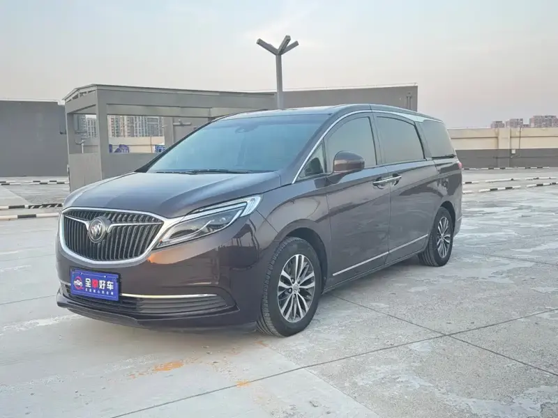 Buick GL8, 2018
