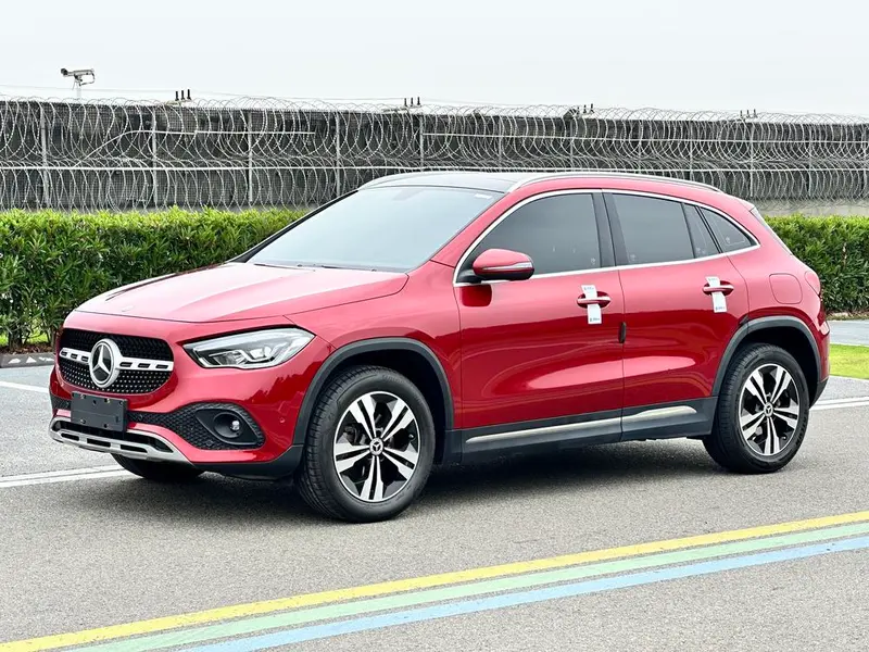 Mercedes-Benz GLA GLA 200, 2020 — фото 1
