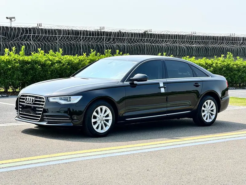 Audi A6L 30 FSI Version, 2014 — фото 1