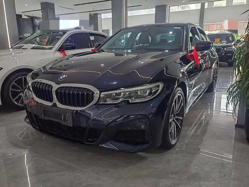 BMW 3-Series, 2021