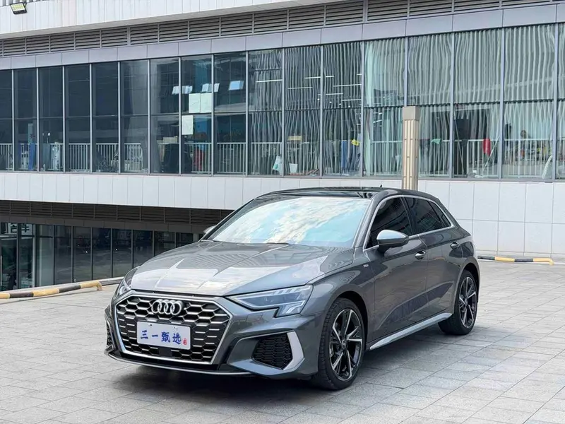 Audi A3 Sportback 35 TFSI Fashion Sport Version, 2022 — фото 1