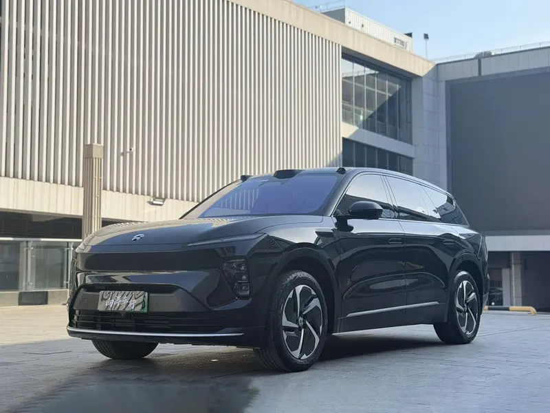 NIO ES8, 2024