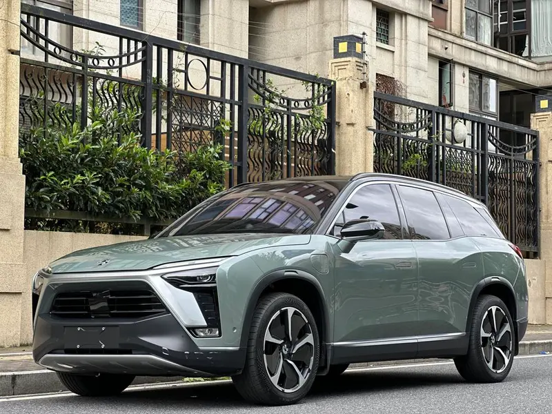 NIO ES8, 2022