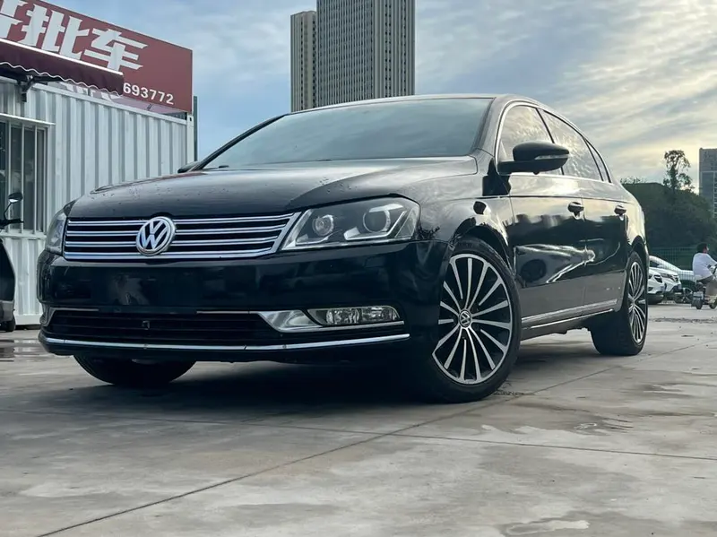Volkswagen Magotan Facelift 1.8TSI Luxury Version, 2015 — фото 1