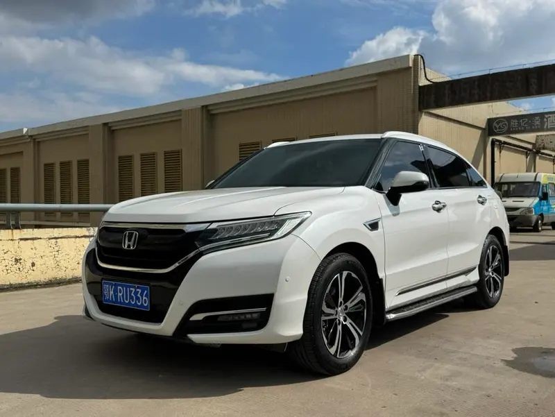 Honda UR-V 370TURBO 4WD Prestige Edition CN5, 2017 — фото 1