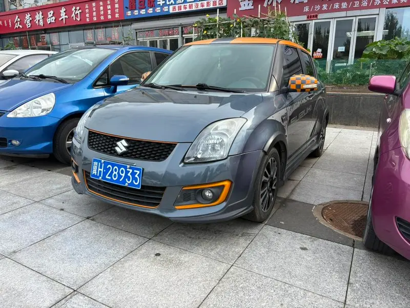Suzuki Swift 1.5L Auto Fashion Version Cool Edition, 2016 — фото 1