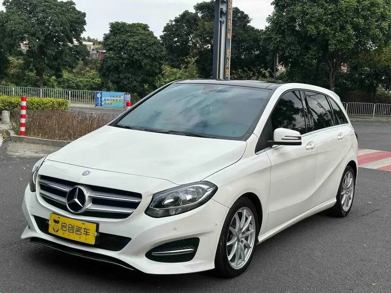 Mercedes-Benz B-Class, 2015
