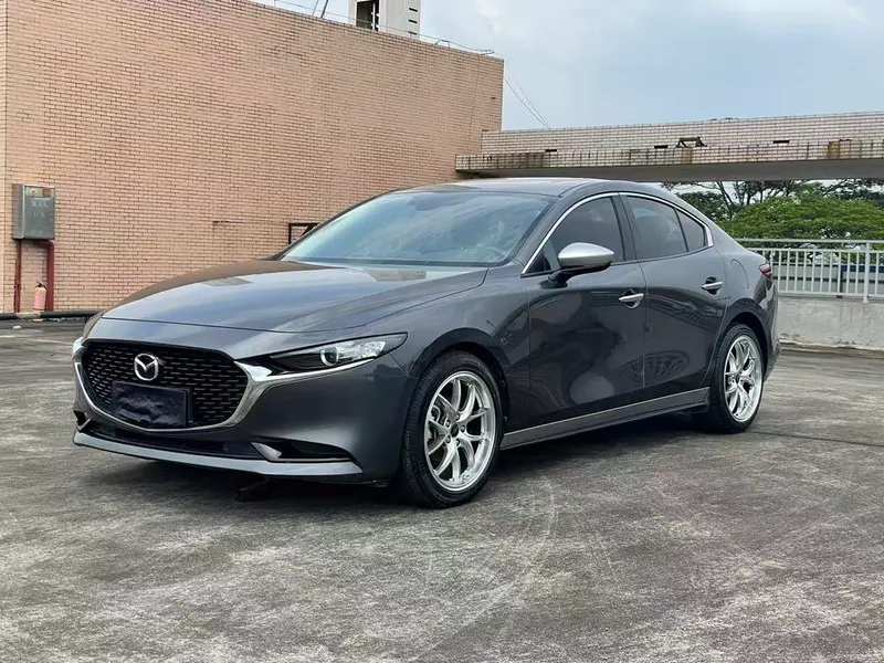 Mazda 3 Axela, 2021