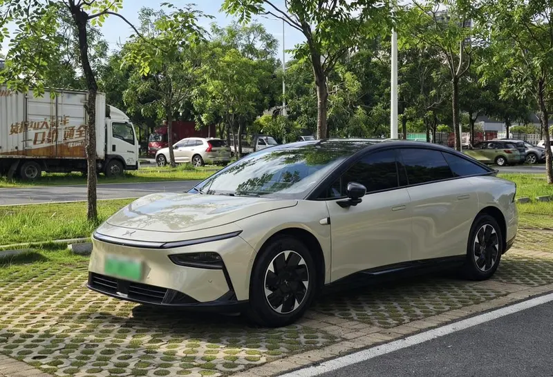 XPeng P7+, 2024