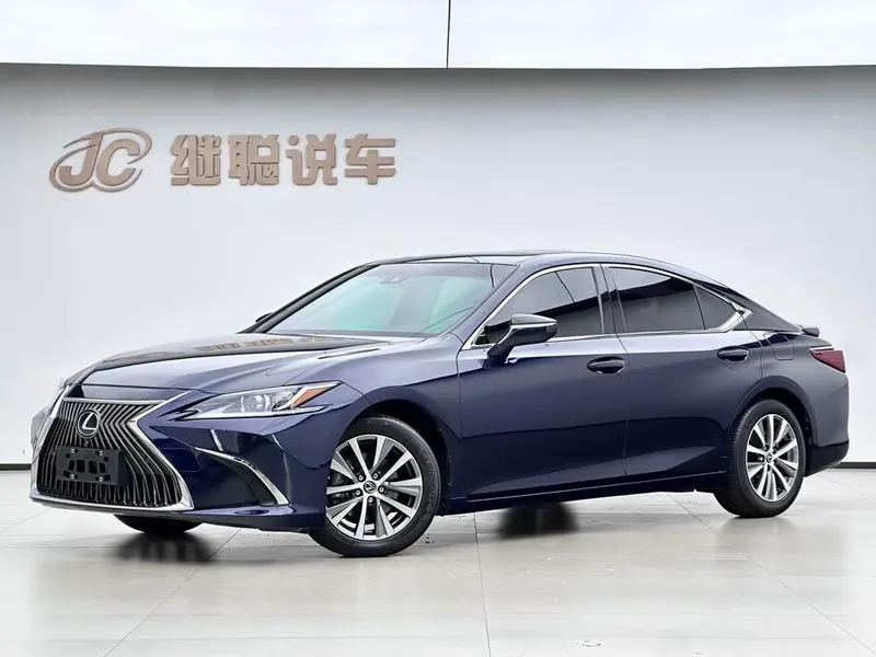 Lexus ES 200 Edition CN6, 2020 — фото 1