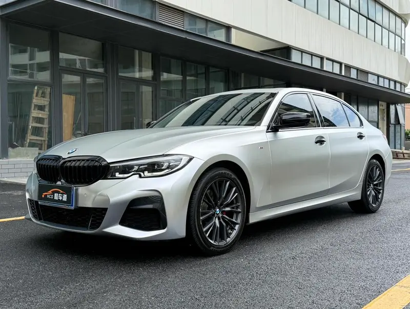 BMW 3-Series, 2021