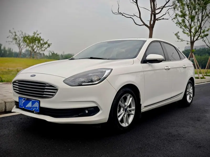 Ford Escort Facelift 1.5L Auto Joy Version CN5, 2019 — фото 1