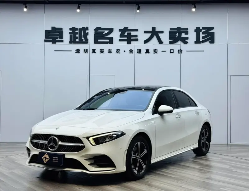 Mercedes-Benz A-Class Facelift A 200 L Sport Fashion Edition, 2022 — фото 1