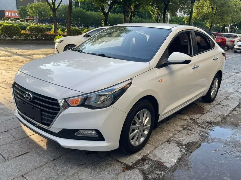 Hyundai Verna, 2016