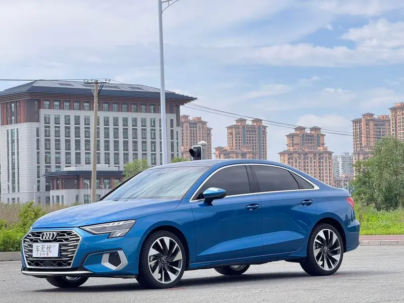 Audi A3 A3L Limousine 35 TFSI Fashion Sport Version, 2022 — фото 1