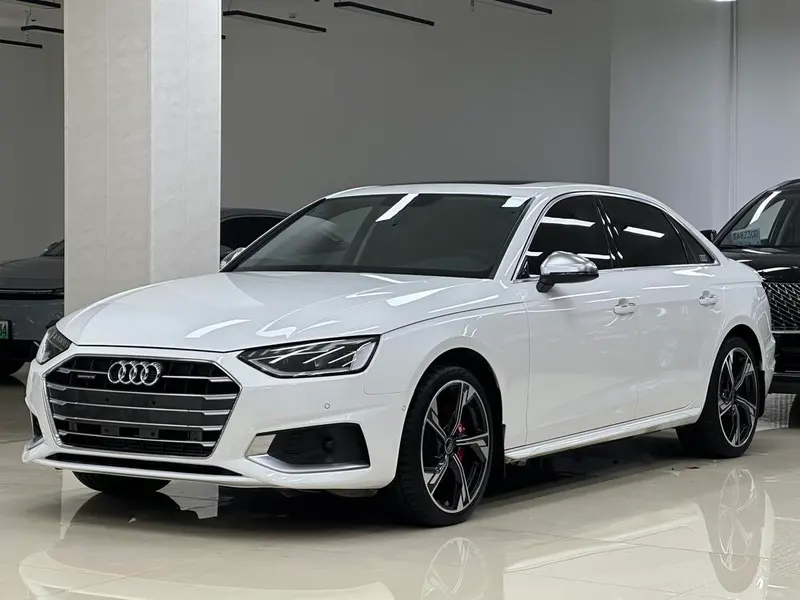 Audi A4L, 2020
