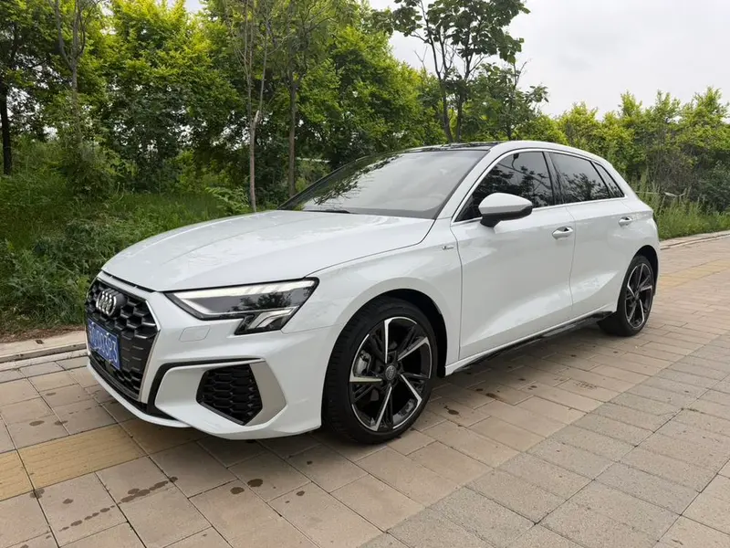 Audi A3 Sportback 35 TFSI Fashion Sport Version, 2022 — фото 1
