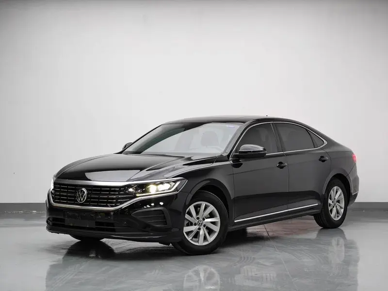 Volkswagen Passat, 2022