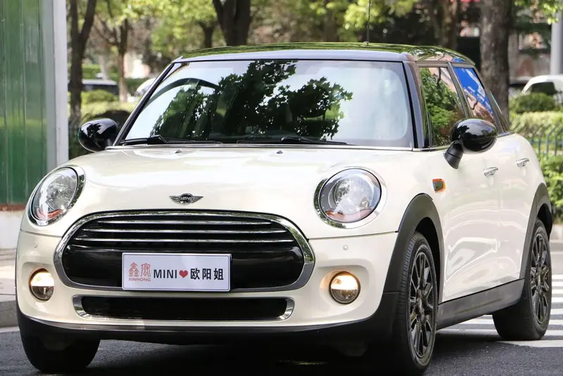MINI MINI 1.5T COOPER Edition, 2016 — фото 1