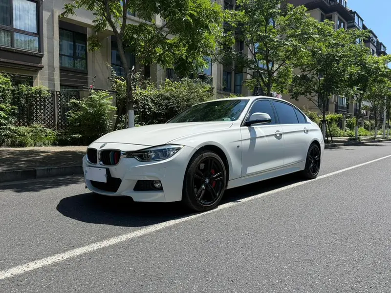 BMW 3-Series, 2018