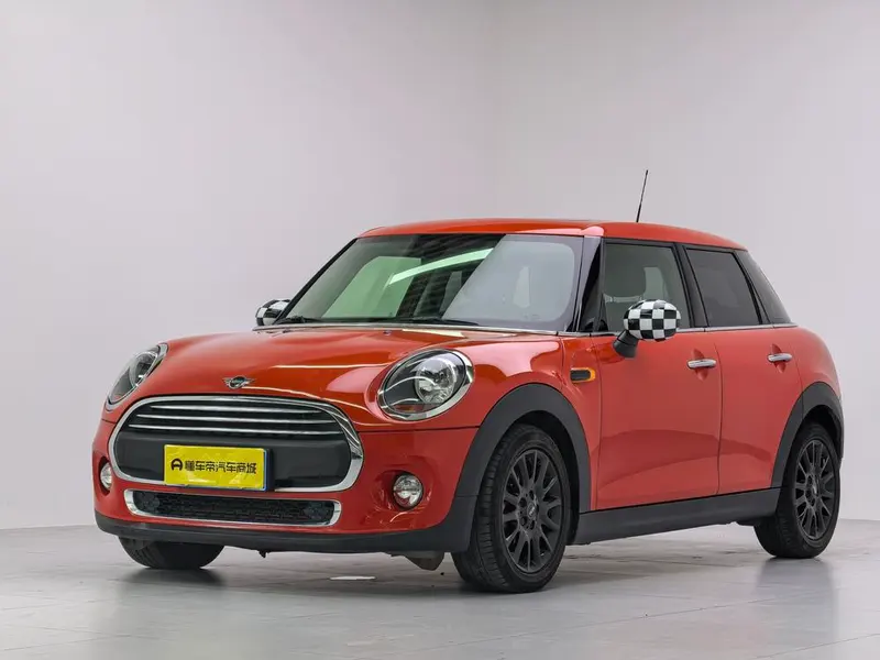 MINI MINI 1.5T ONE PLUS Edition, 2018 — фото 1