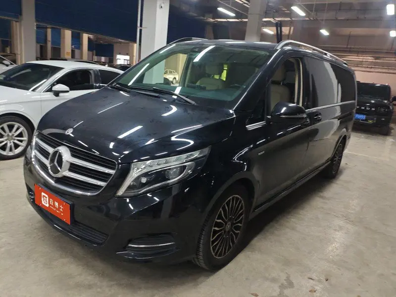 Mercedes-Benz V-Class V 260 L Premium Extended Edition CN6, 2018 — фото 1