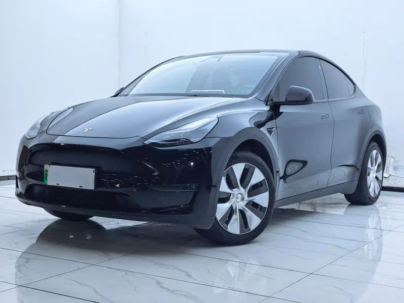 Tesla Model Y Facelift Long Range AWD Edition, 2022 — фото 1