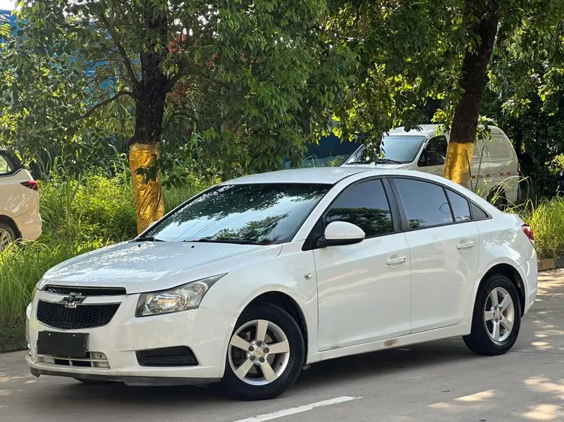 Chevrolet Cruze, 2013