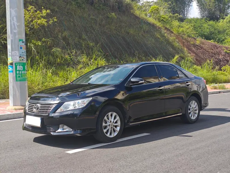 Toyota Camry, 2012