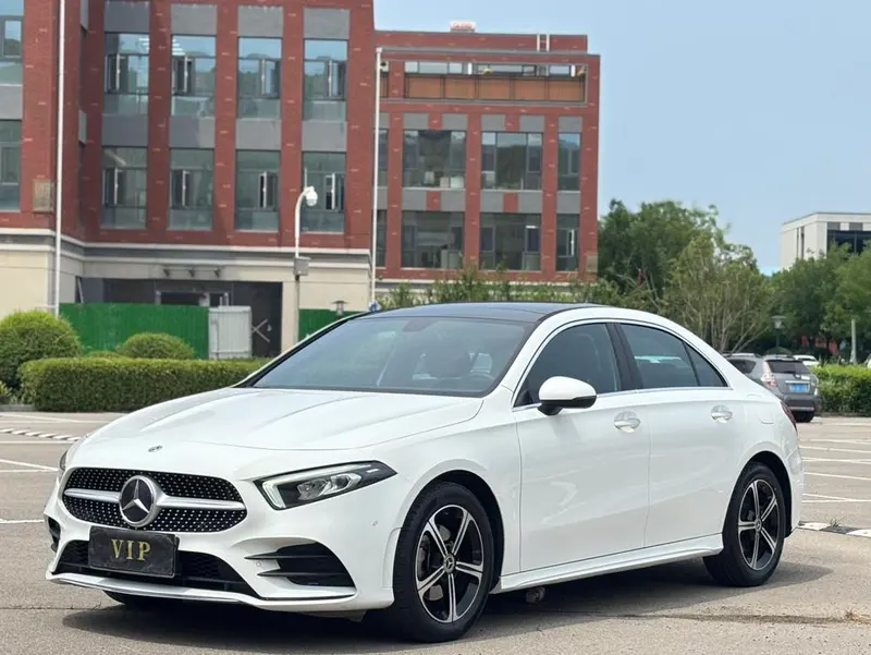 Mercedes-Benz A-Class A 200 L Sport Edition, 2022 — фото 1