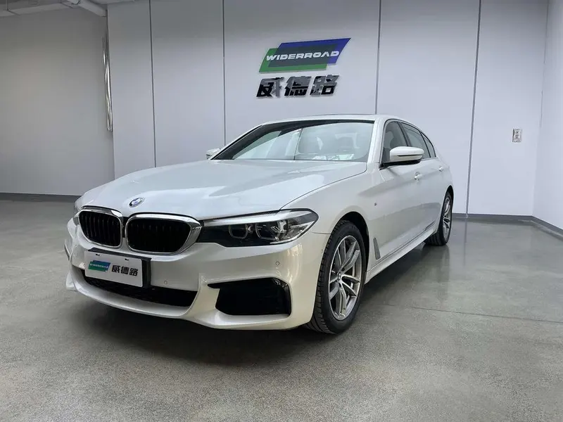 BMW 5-Series, 2020