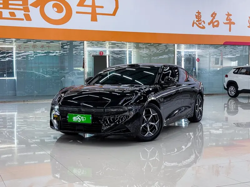 Lynk & Co 10 EM-P, 2025