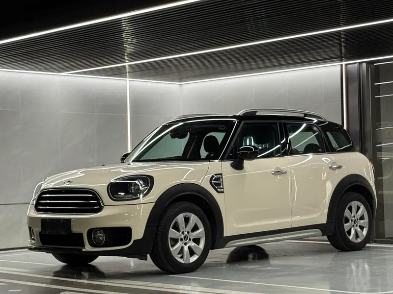 MINI COUNTRYMAN 1.5T COOPER, 2017 — фото 1