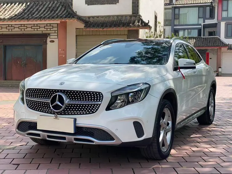 Mercedes-Benz GLA GLA 200 Fashion Version, 2018 — фото 1