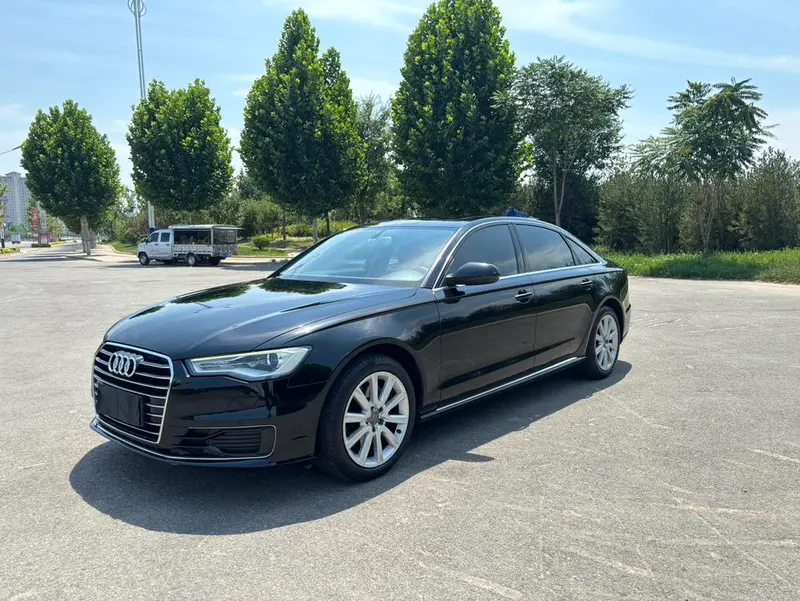 Audi A6L TFSI Comfort Version, 2016 — фото 1