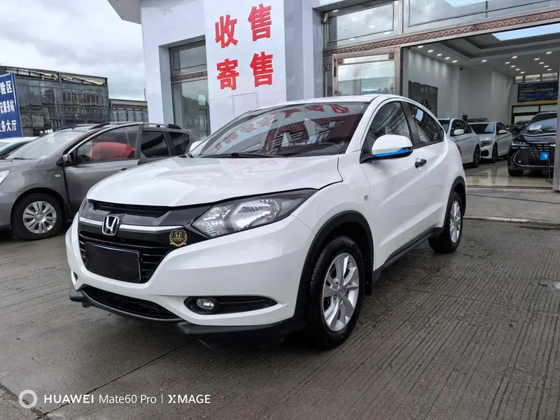 Honda Vezel 1.5L CVT 2WD Comfort Version, 2017 — фото 1