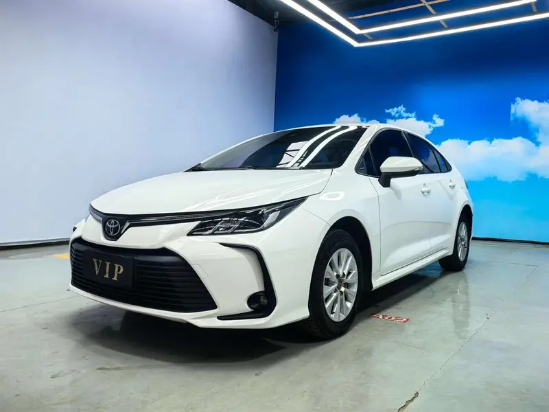 Toyota Corolla 1.2T S-CVT PLUS Edition, 2022 — фото 1