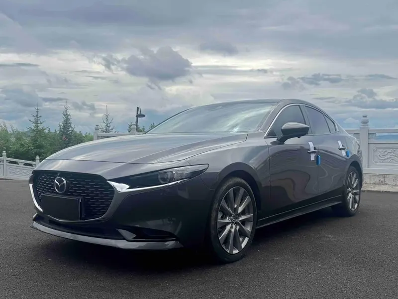 Mazda 3 Axela, 2022