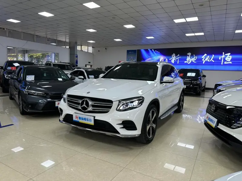 Mercedes-Benz GLC GLC 260 L 4MATIC Luxury Version, 2019 — фото 1