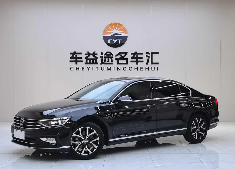 Volkswagen Magotan 330TSI DSG Leading Version, 2020 — фото 1